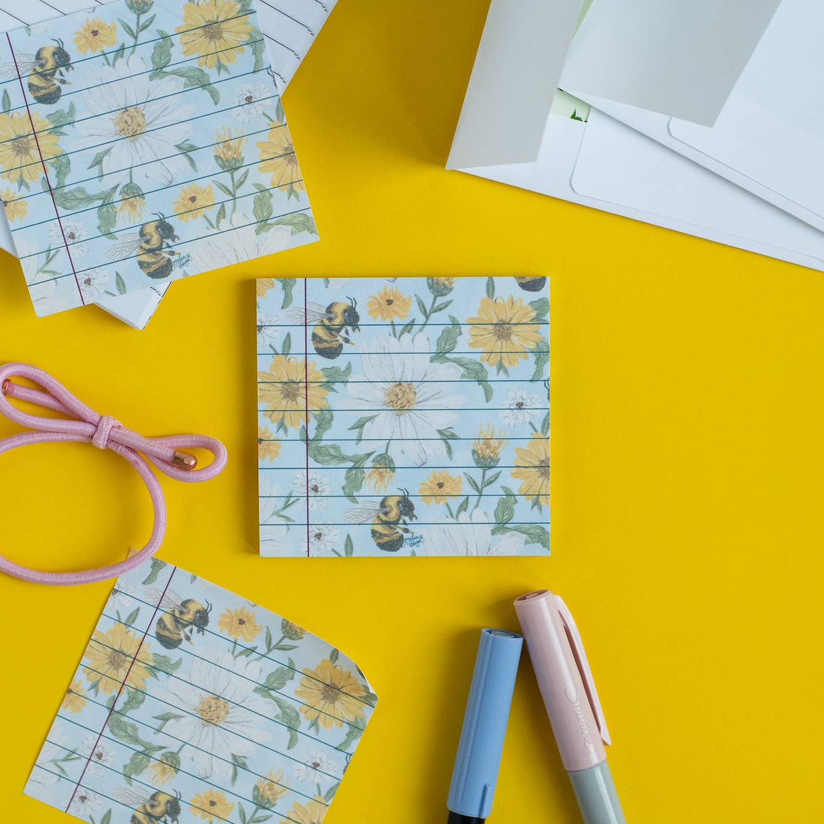 Bee Floral Sticky Notes